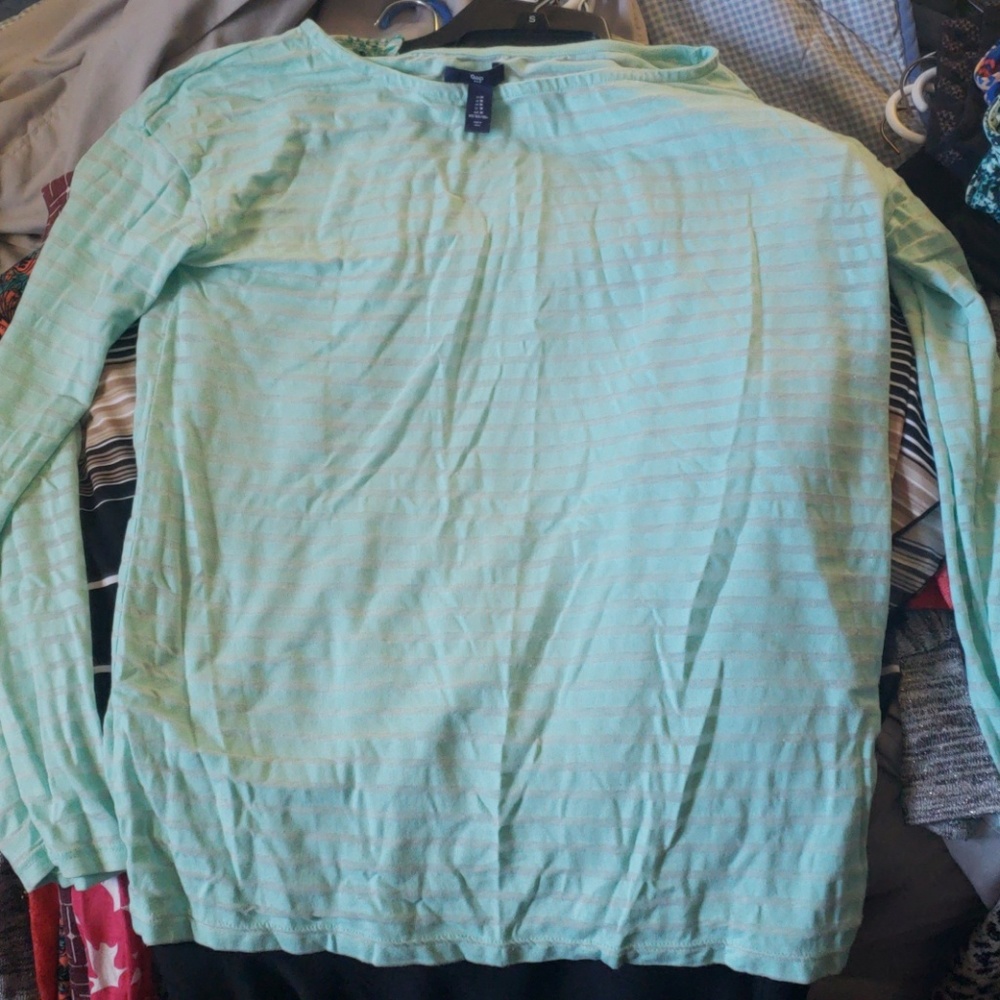 GAP long sleeve shirt